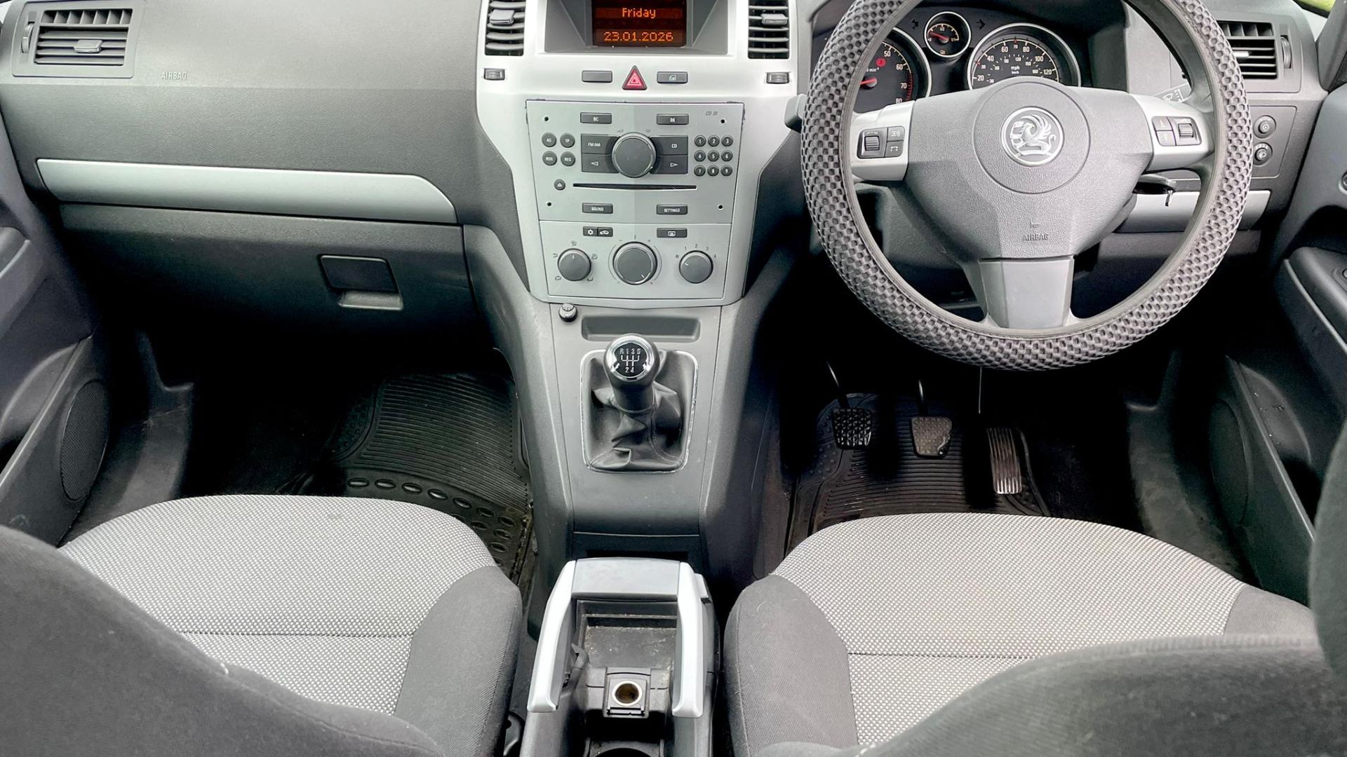 2010 VAUXHALL ZAFIRA