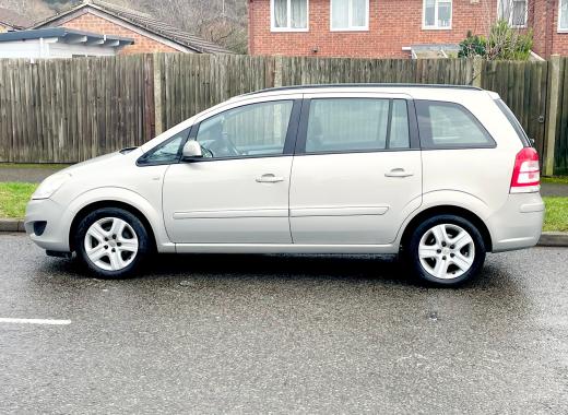 2010 VAUXHALL ZAFIRA
